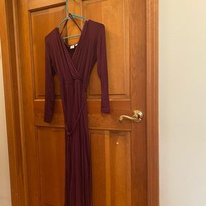 NWT!  GAP Burgundy 3/4 Sleeve Jumpsuit.  Size Medium Petite
